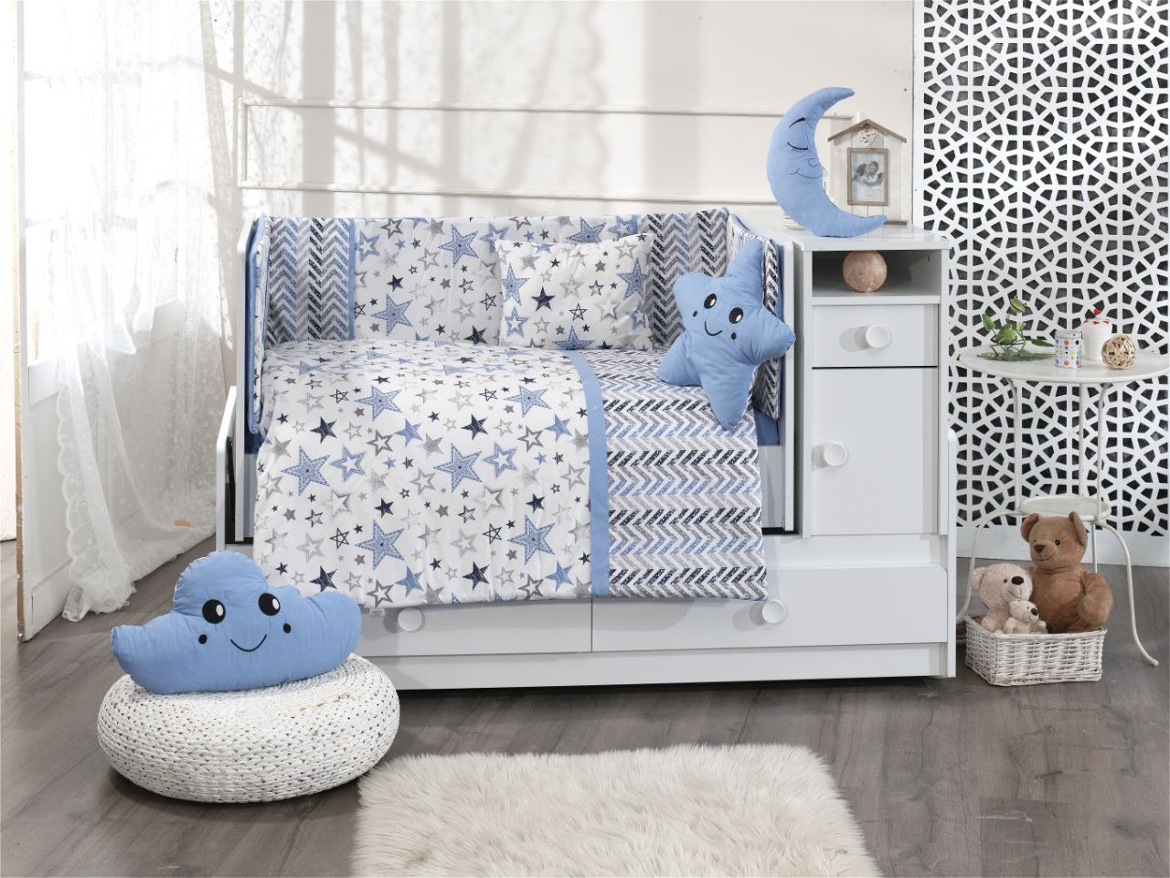 مفرش سرير مولود أزرق